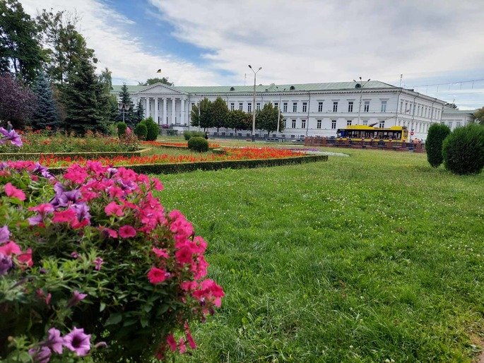 У Полтаві синоптики прогнозують легкі хмаринки та температуру до +30 градусів