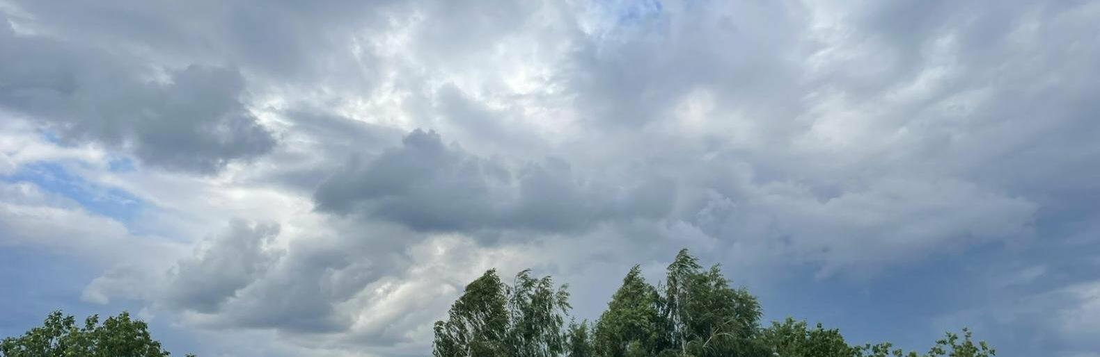 На Полтавщині у вівторок буде мінлива хмарність, але все одно потеплішає до + 31