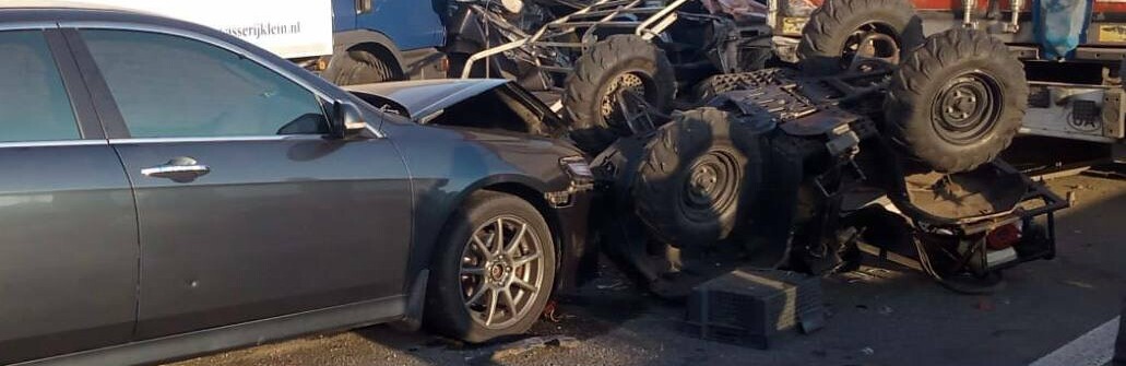 На Полтавщині зіткнулися шість автівок: багато постраждалих
