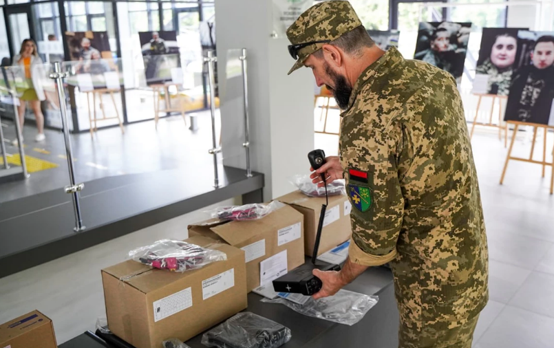 Полтавщина закупила для бійців ЗСУ рацій на понад мільйон гривень
