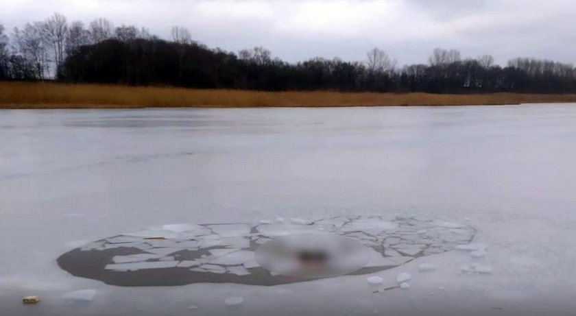 На Полтавщині чоловік втопився у ставку, а його автівку знайшли поруч