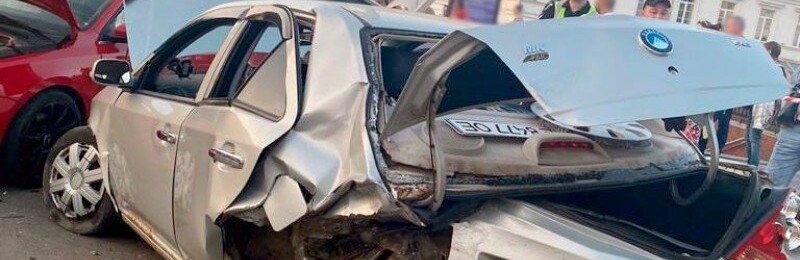 У Полтаві по вулиці Соборності сталася ДТП за участю трьох автомобілів
