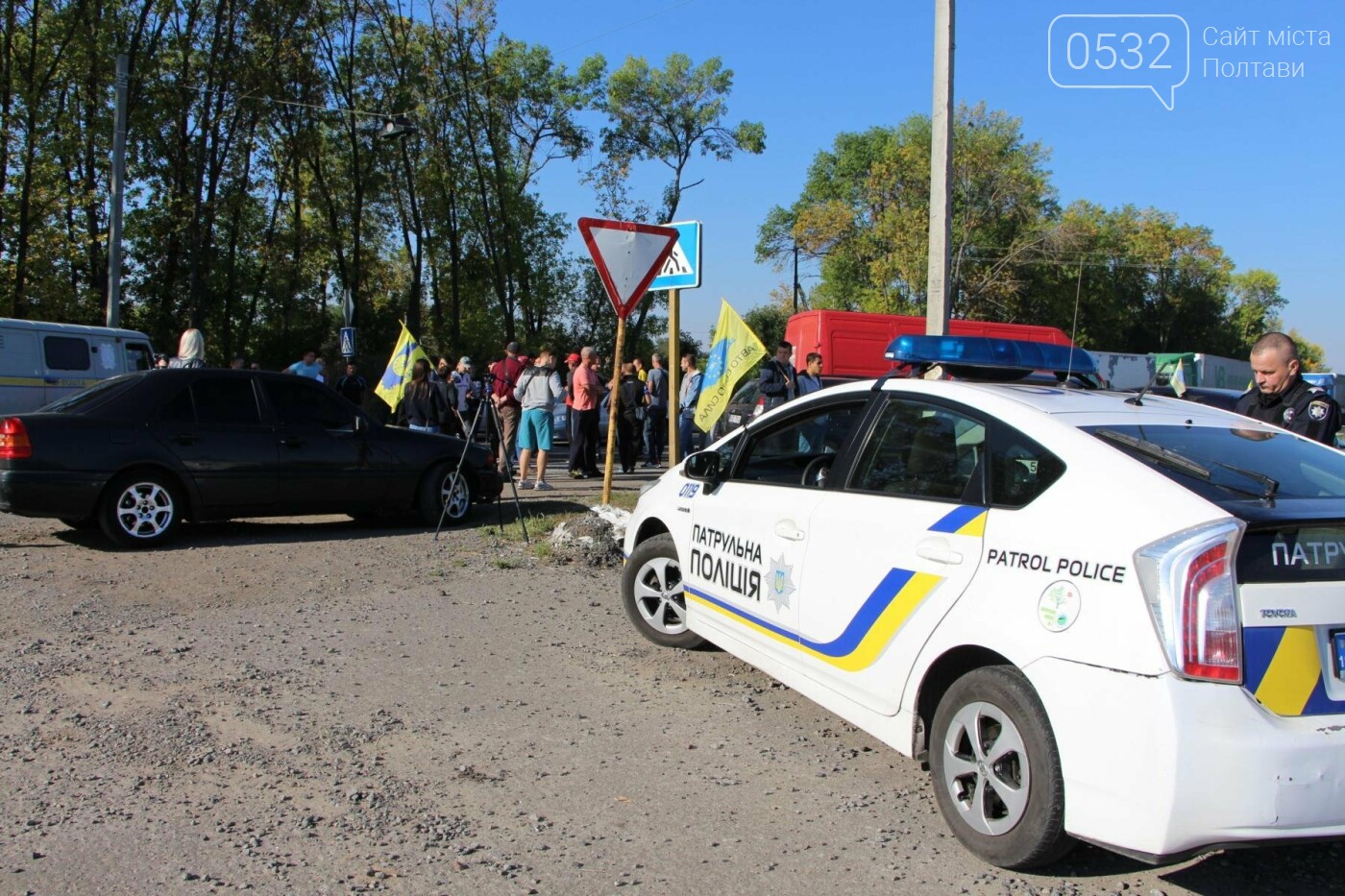 У Полтаві водії "євроблях" перекрили трасу Київ-Харків (ФОТ..., фото-7 У Полтаві водії "євроблях" перекрили трасу Київ-Харків (ФОТО, ВІДЕО), фото-7
