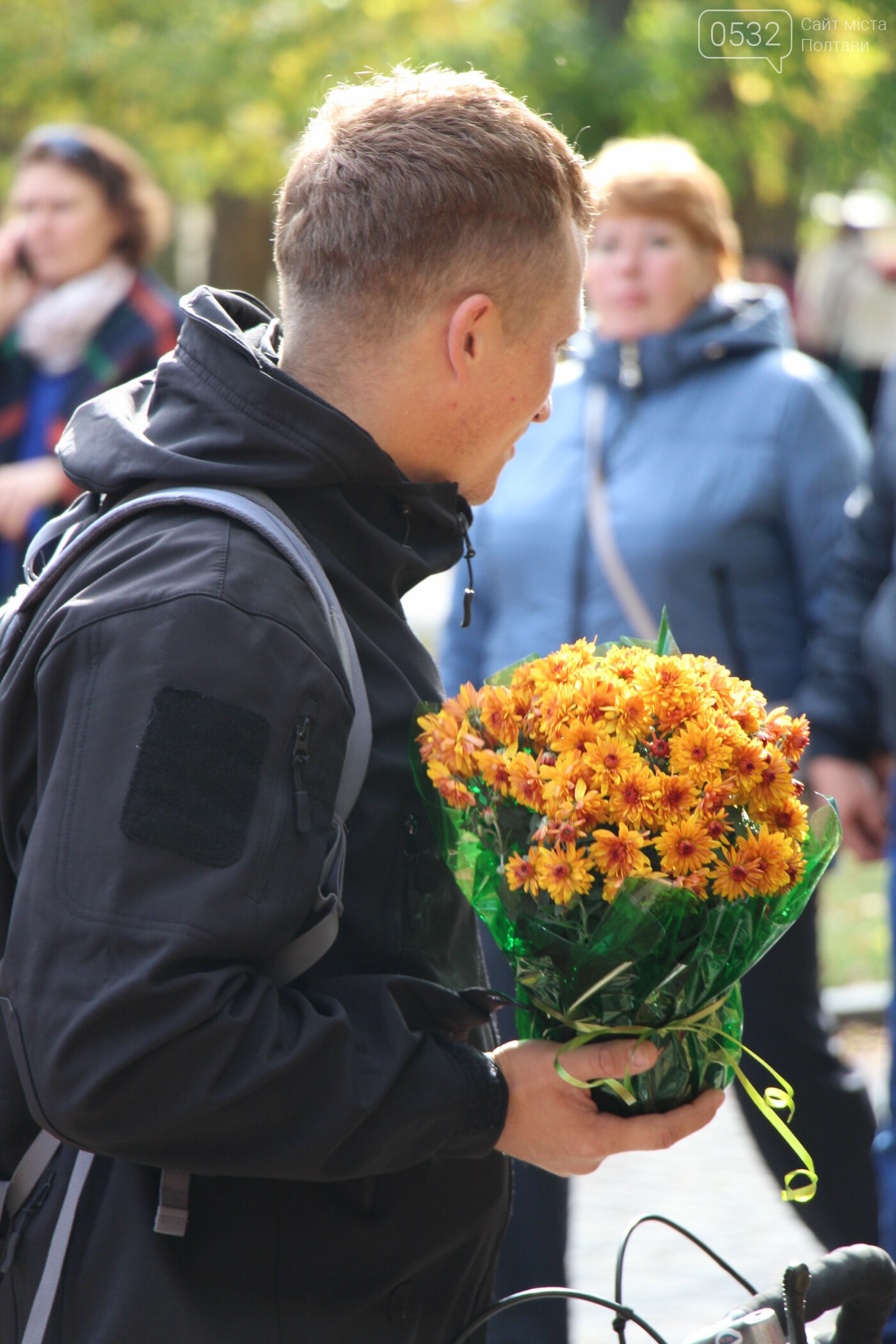 У Полтаві десятки містян принесли квіти на фестиваль хризан..., фото-7 У Полтаві десятки містян принесли квіти на фестиваль хризантем (ФОТО, ВІДЕО), фото-7