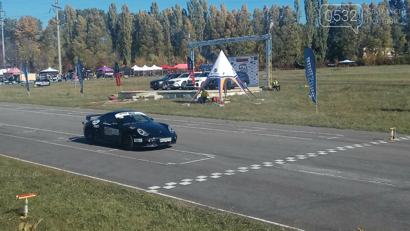 У Полтаві тривають автомобільні перегони (ФОТО), фото-5 У Полтаві тривають автомобільні перегони (ФОТО), фото-5
