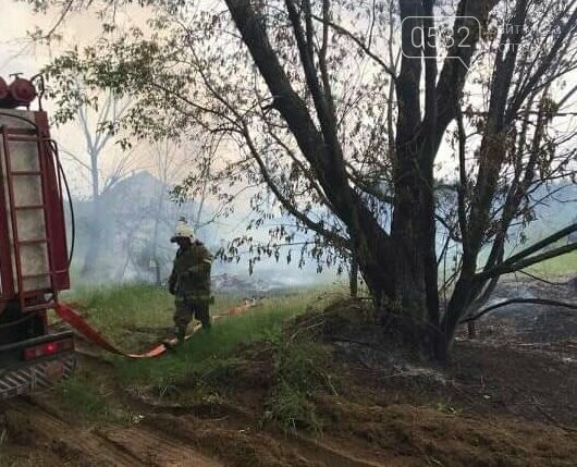 Поблизу Полтави горів будинок, фото-1 Поблизу Полтави горів будинок, фото-1