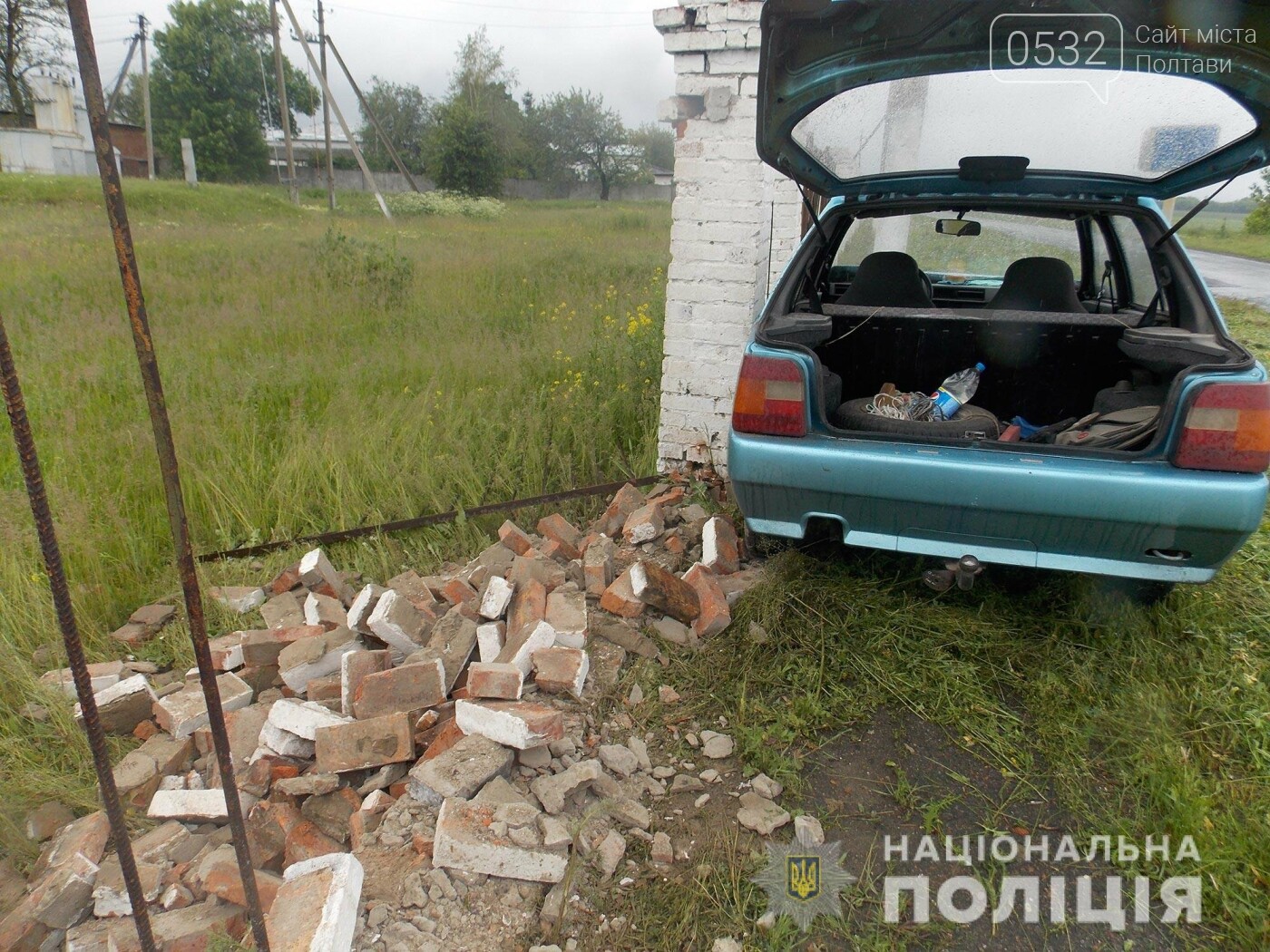 У ДТП на Полтавщині ЗАЗ збив скутеристку, фото-1 У ДТП на Полтавщині ЗАЗ збив скутеристку, фото-1