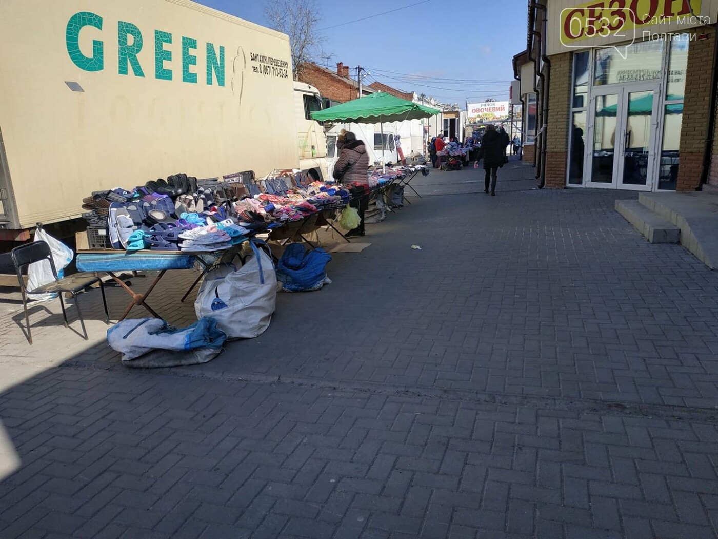 Боротьба зі стихійною торгівлею у центрі Полтави поки що не дала результатів ( ФОТО), фото-10