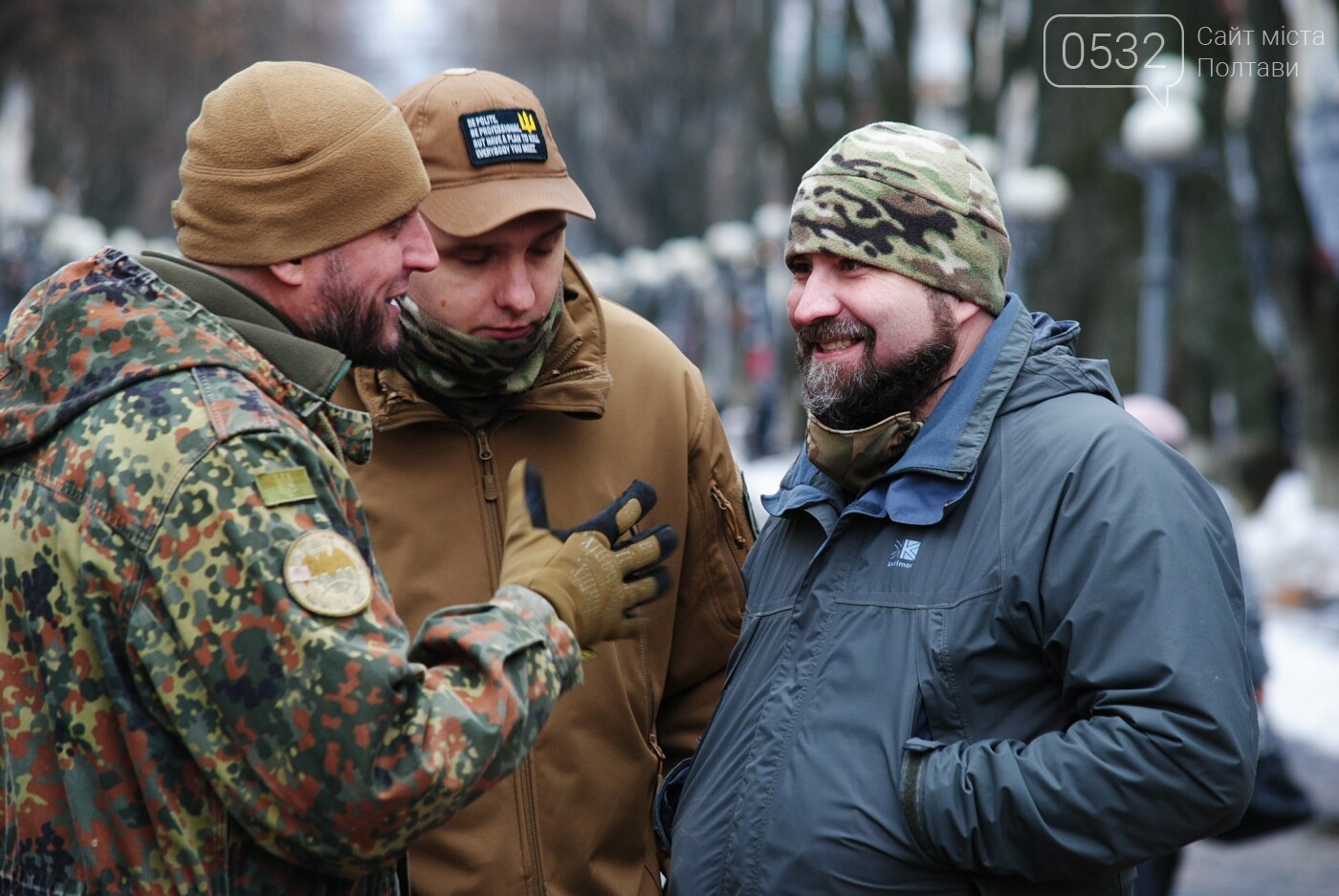 У Полтаві сотні людей вийшли на марш до Дня українського добровольця (ФОТО, ВІДЕО), фото-1