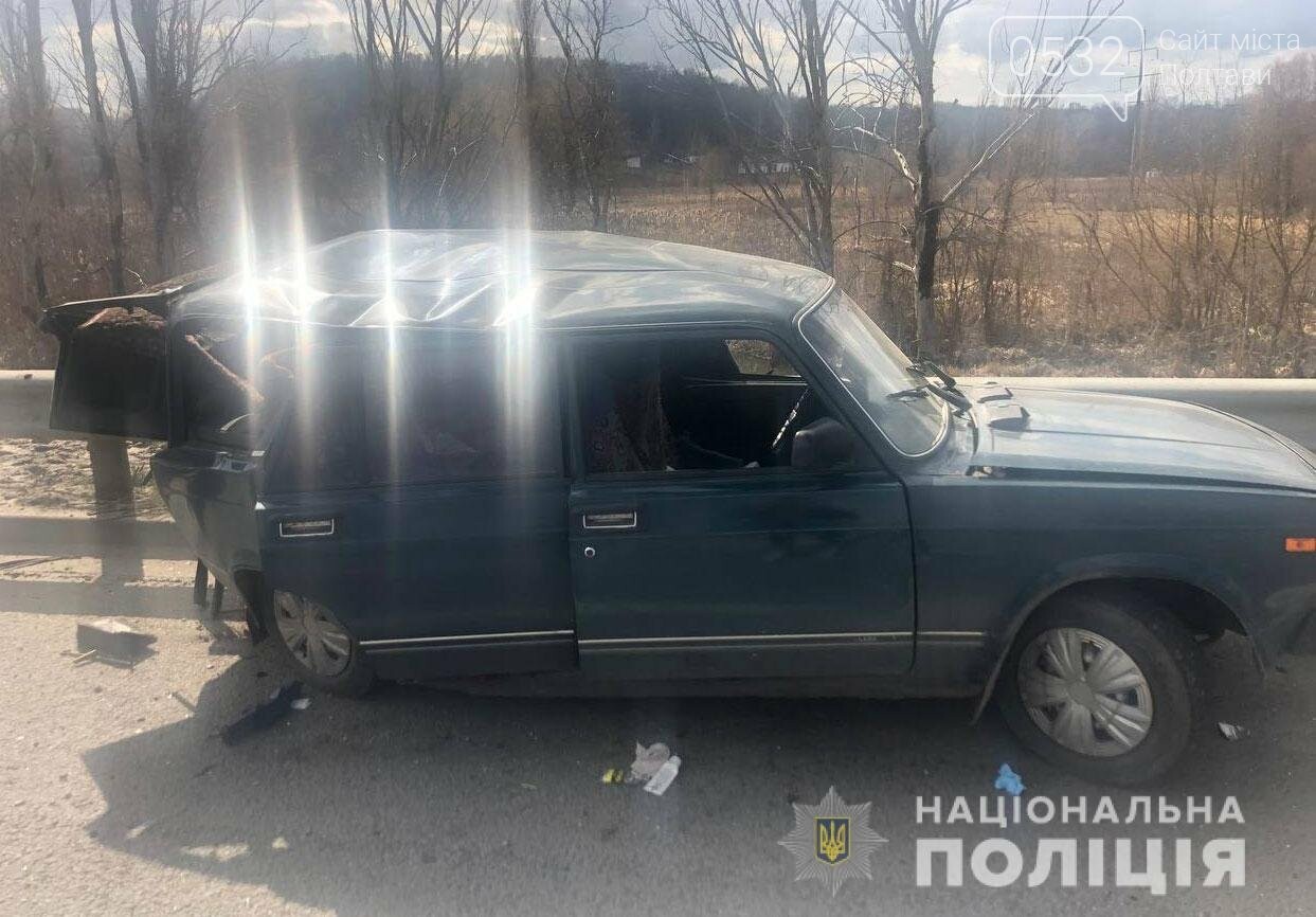    На Полтавщині після ДТП на трасі Київ-Харків двоє людей потрапили до лікарні, фото-2