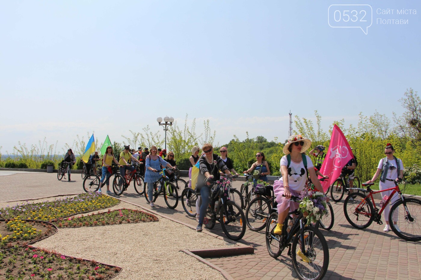 У Полтаві понад 40 велосипедисток взяли участь у жіночому велопробігу (ФОТО), фото-15