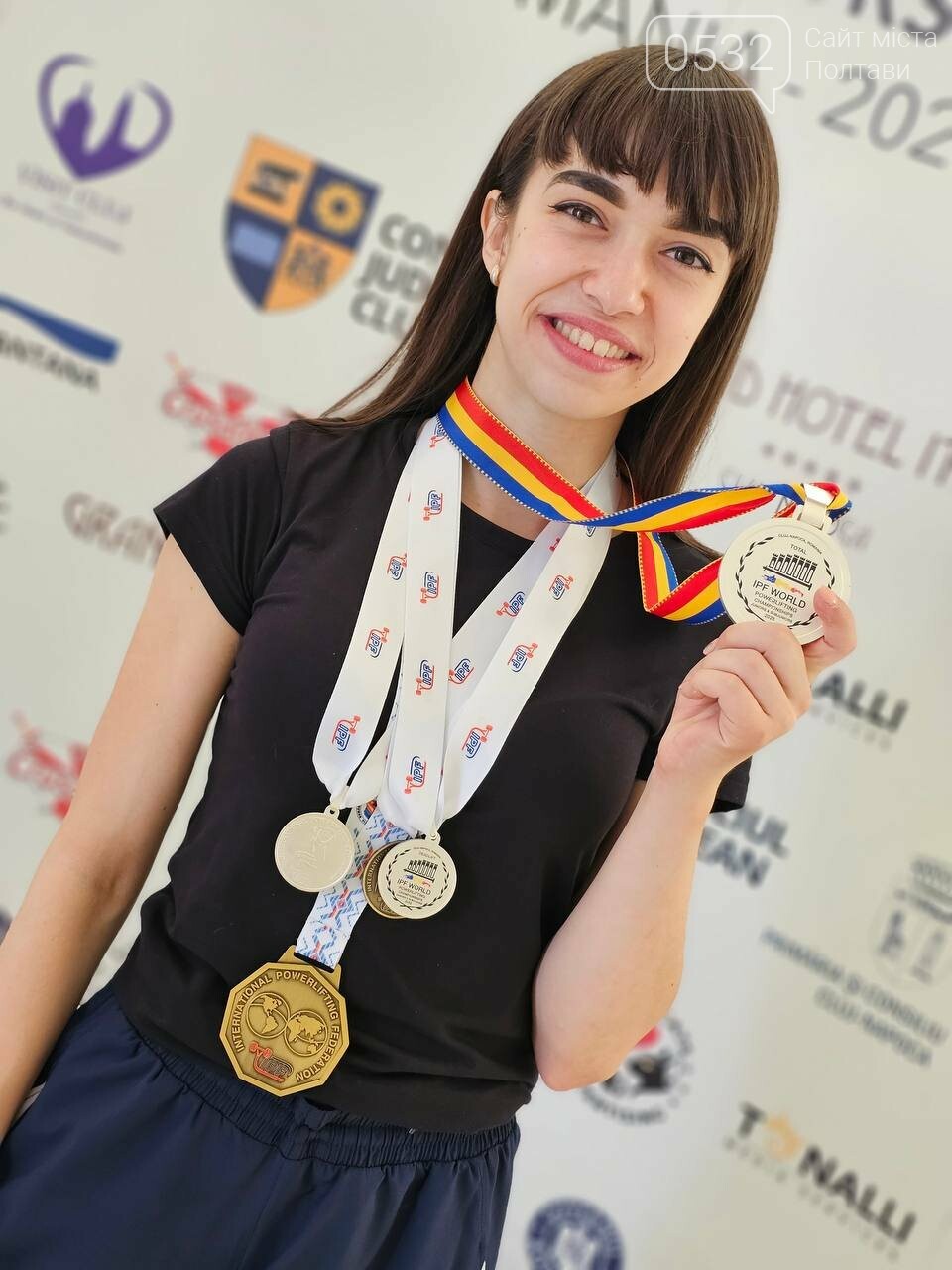 Спортсменки із Полтавщини привезли «золото» і «срібло» із чемпіонату світу з пауерліфтингу у Румунії