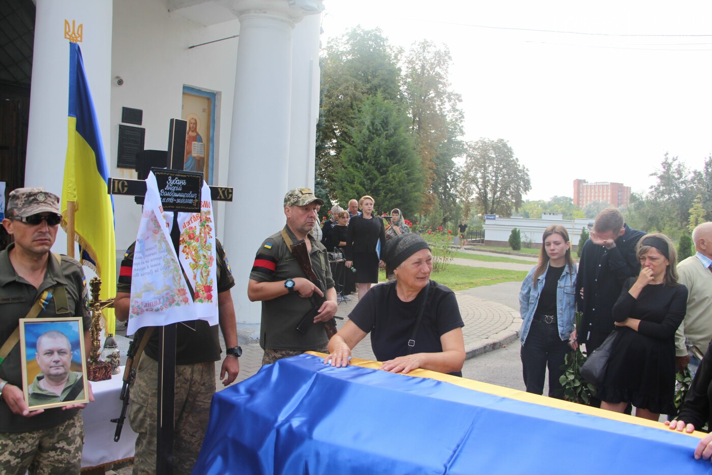 У Полтаві попрощалися з сержантом Андрієм Зубанем, який боронив Україну від початку повномасштабного вторгнення