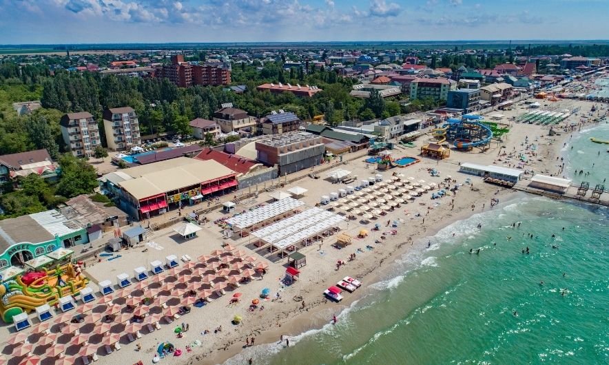 Город-призрак: как встретил День Независимости оккупированный Железный Порт