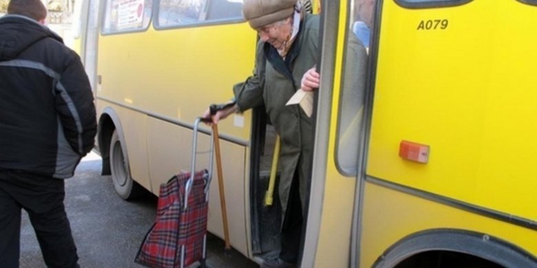 Із маршруток вже не викидатимуть! У Полтаві перевізникам виділили 8... Із маршруток вже не викидатимуть! У Полтаві перевізникам виділили 8,5 мільйонів на компенсацію за пільговиків, Володимир Паршевлюк