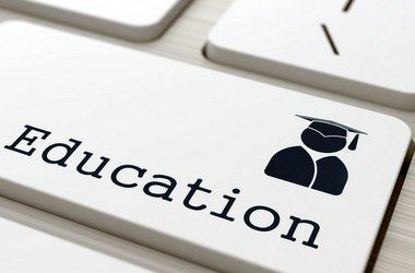 4 жовтня — Всесвітній день учителів 4 жовтня — Всесвітній день учителів, Володимир Паршевлюк