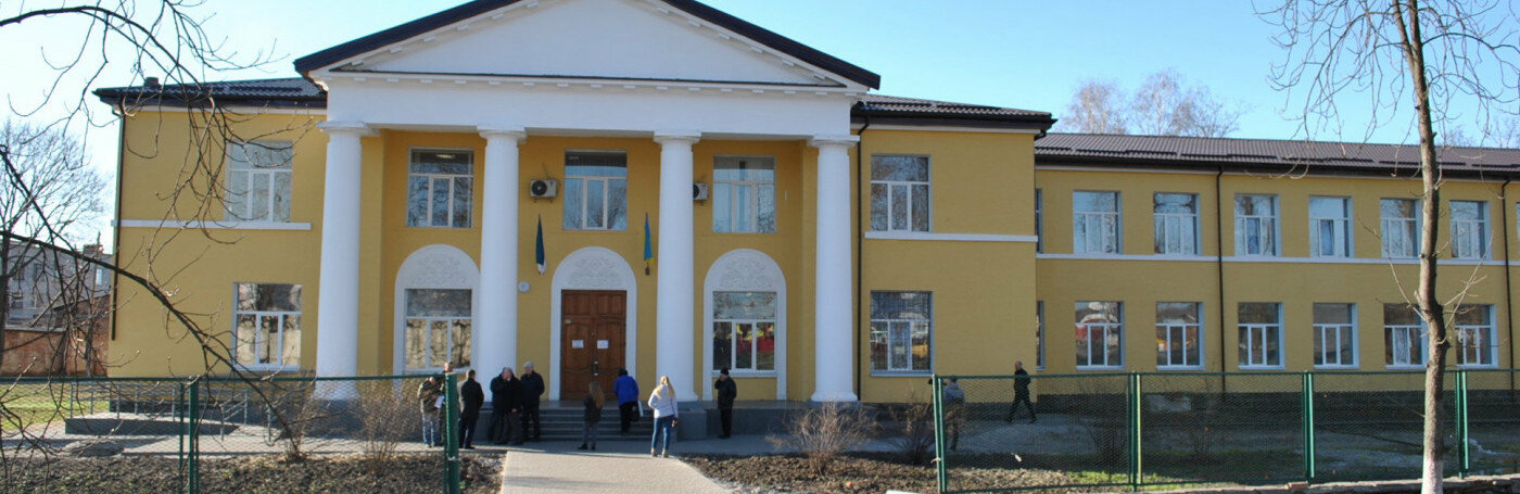 У хірургічному відділенні третьої міської лікарні Полтави виконують... У хірургічному відділенні третьої міської лікарні Полтави виконують операції на унікальному обладнанні, аналог якого є тільки у стол..., Алла Широкова