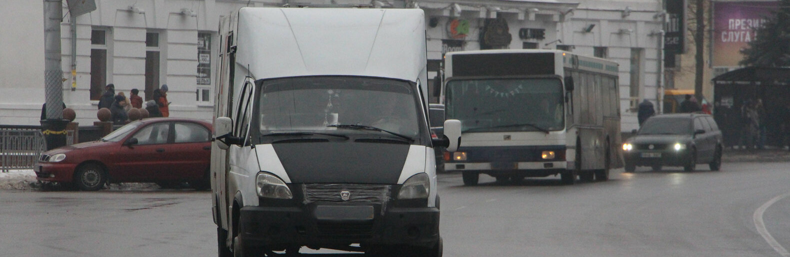 На конкурсі у міській раді Полтави «забракували» чотирьох перевізни... На конкурсі у міській раді Полтави «забракували» чотирьох перевізників, Володимир Паршевлюк