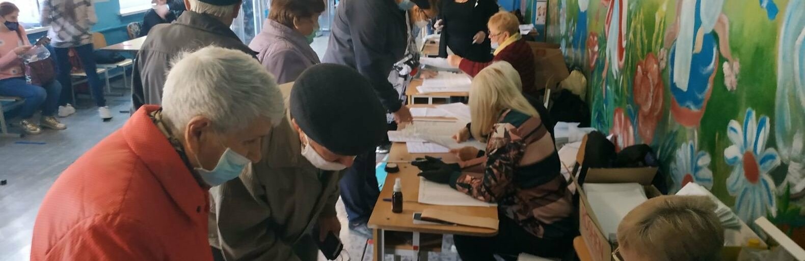 Як почалося волевиявлення у 19 полтавській школі, де розташовані а... Як почалося волевиявлення у 19 полтавській школі, де розташовані аж дві дільниці, Алла Широкова