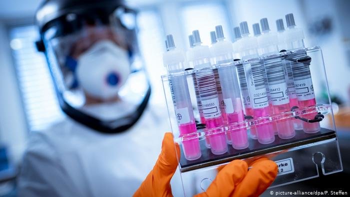 Минулої доби від коронавірусу в Україні одужало більше людей, ніж захворіло