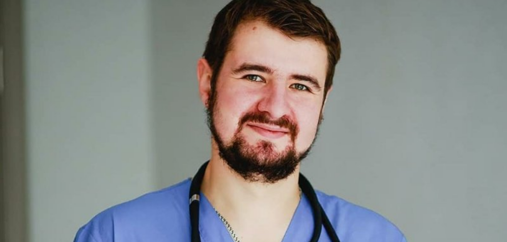 Лікар, який першим на Полтавщині вакцинувався від коронавірусу, розповідатиме про це у Інстаграмі
