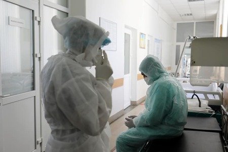 Після онкологічних та серцево – судинних хвороб коронавірус найбільше забрав життя українців