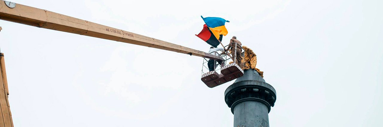 У Полтаві ветерани війни повернуть прапори на «орла» і будуть їх охороняти