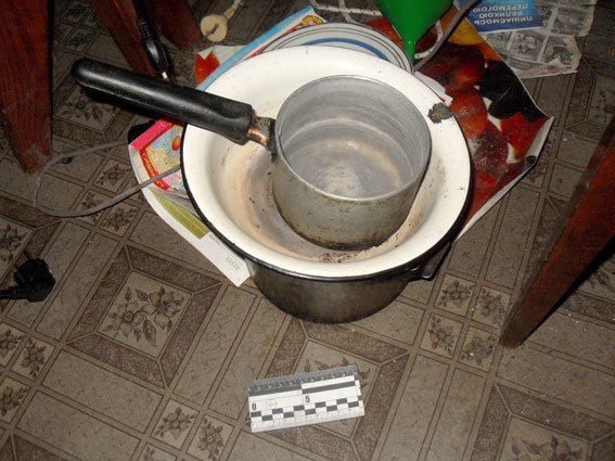 В Миргороді чоловік збував наркотики в самісінькому центрі міста (фото) - фото 1