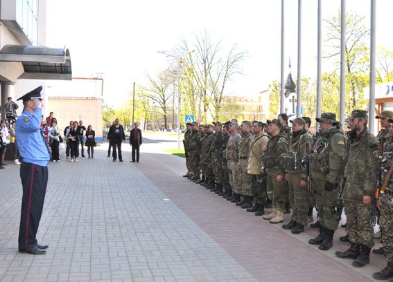 Зведений загін полтавських правоохоронців і бійці батальйону Полтава повернулися додому без втрат (ФОТО) (фото) - фото 6