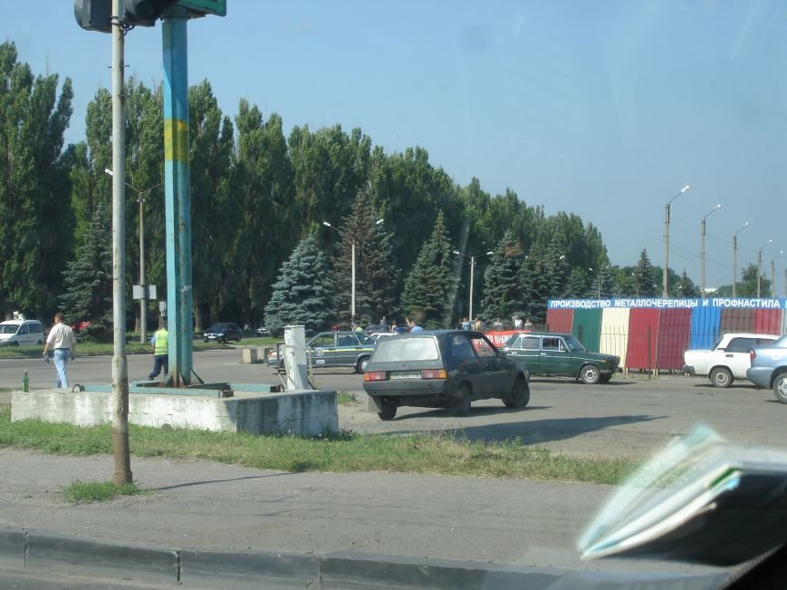 В Полтаві й досі перекрита ділянка траси Київ-Харків. Фото (фото) - фото 8